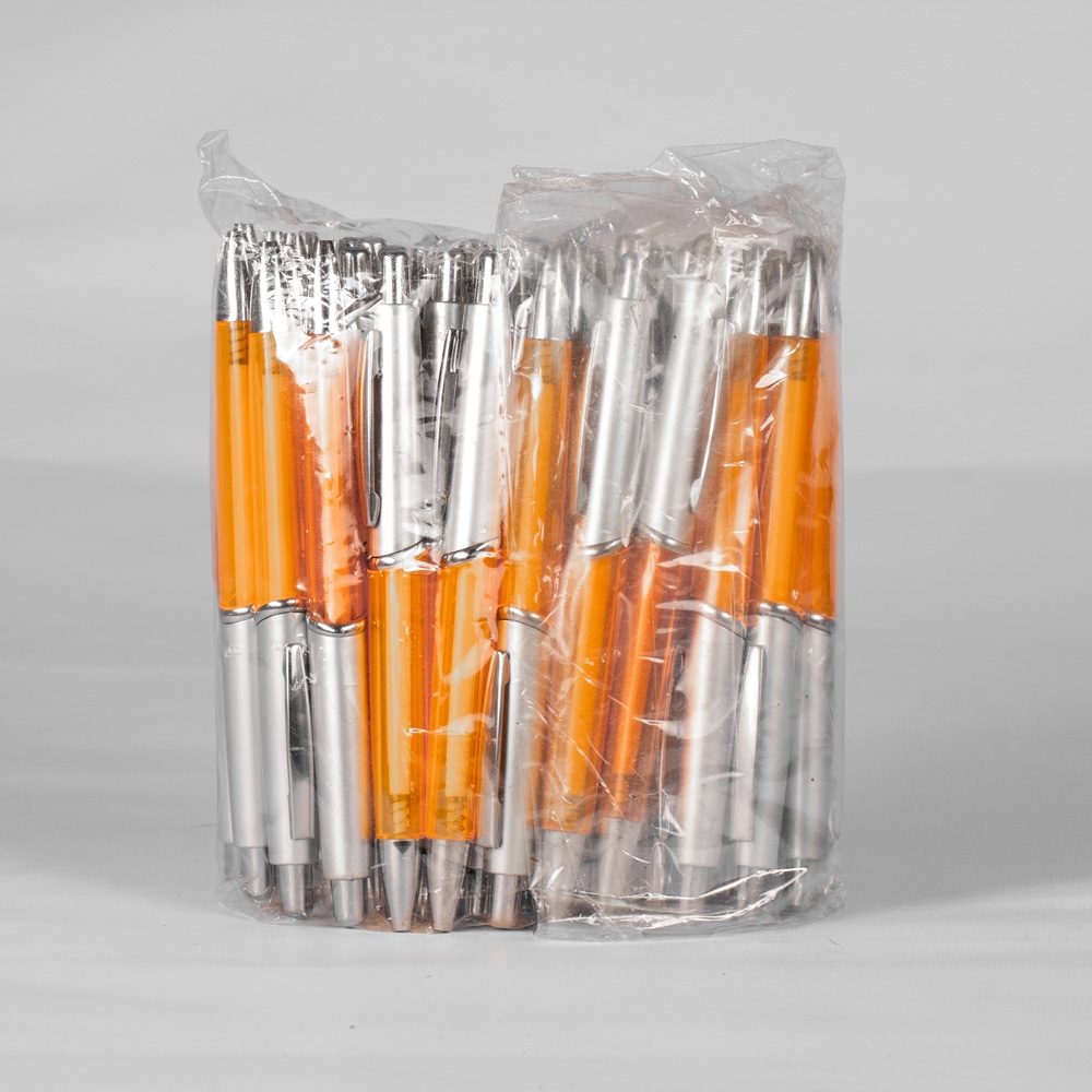 Pacote com Caneta Plástica